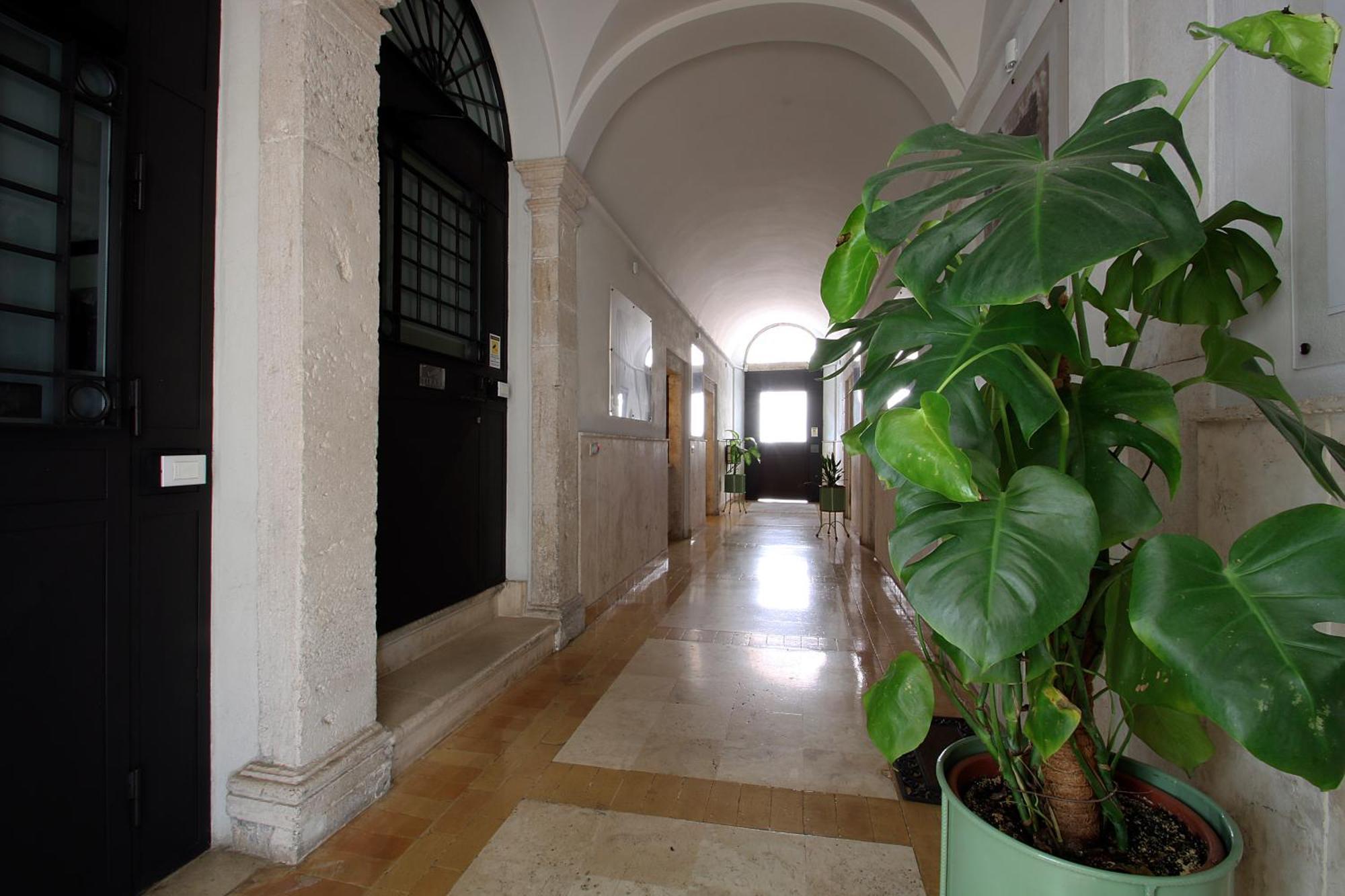 Al Catillo Tivoli Luaran gambar